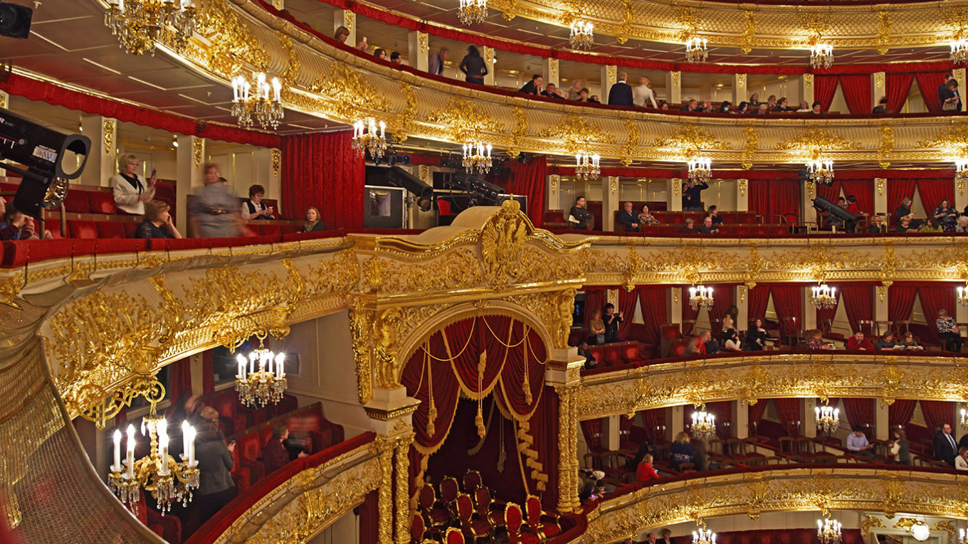 
					Bolshoi Theater					 					Ludvig14 (CC BY-SA 4.0)				