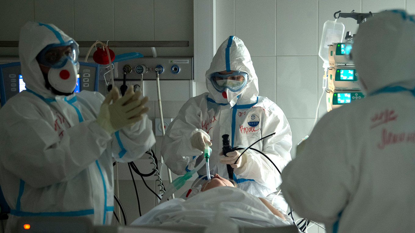 Russia Reports Another Day of Record Virus Deaths, Infections – The Moscow Times