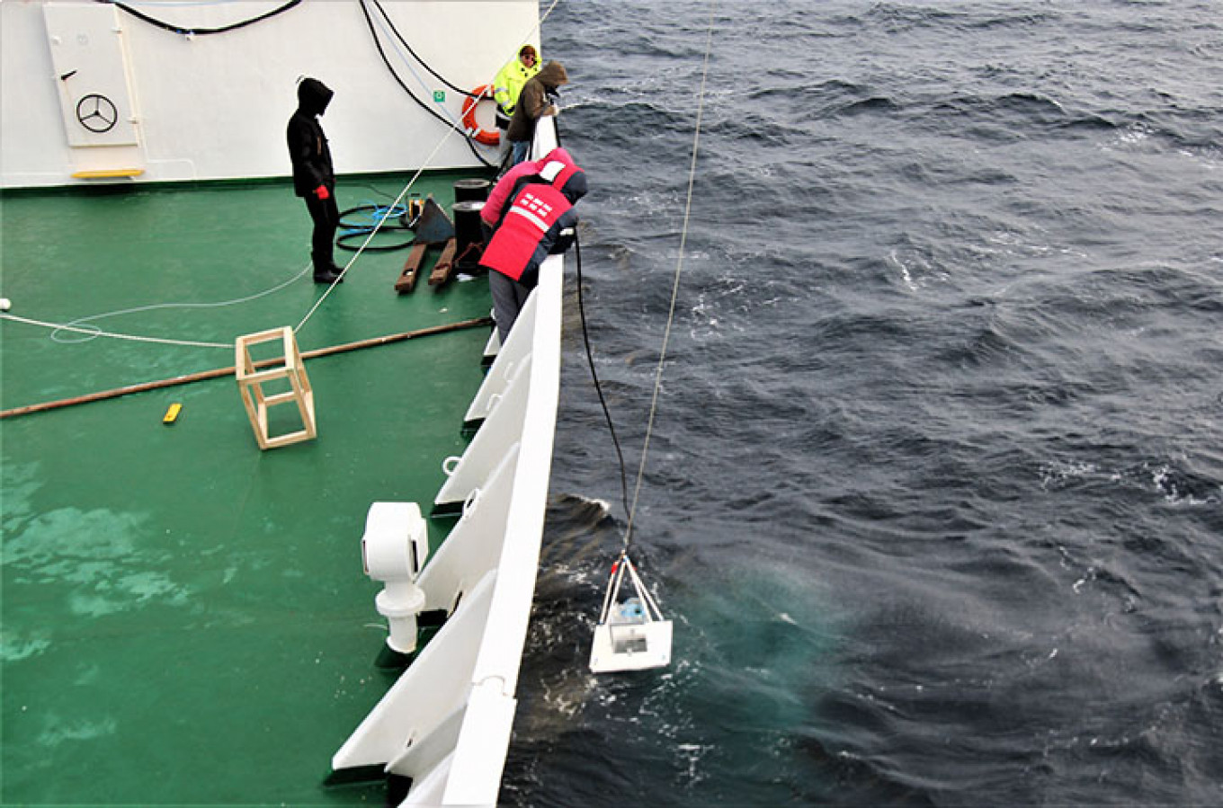 Russian Scientists Reveal Photos of Arctic Methane Fountain - The ...