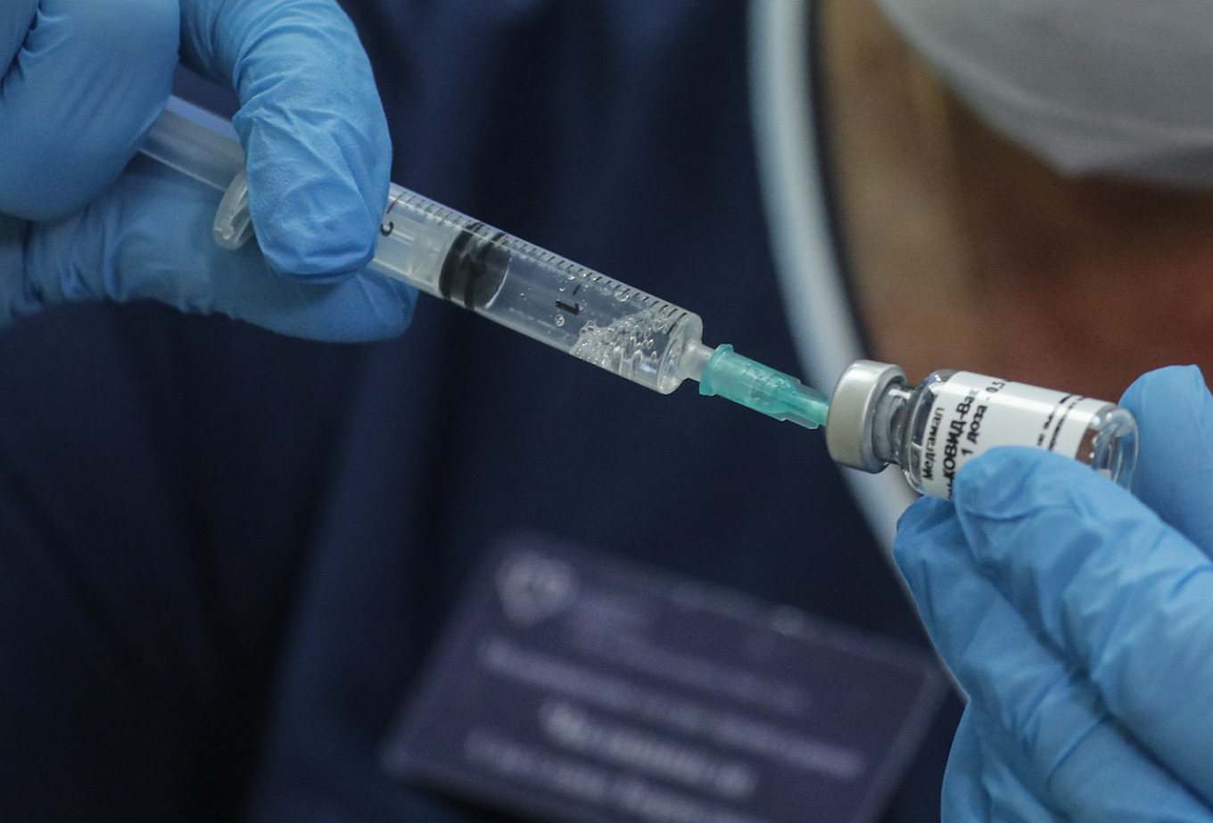 Russia to sell 100 million doses of Covid-19 vaccine 