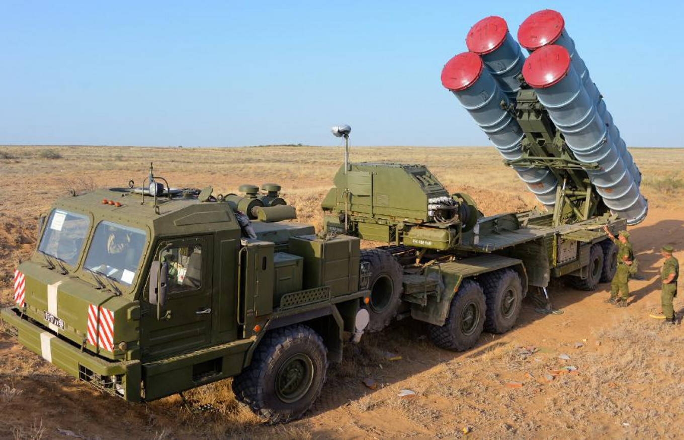 Russia Set to Deploy New S-400 Anti-Aircraft System in Crimea