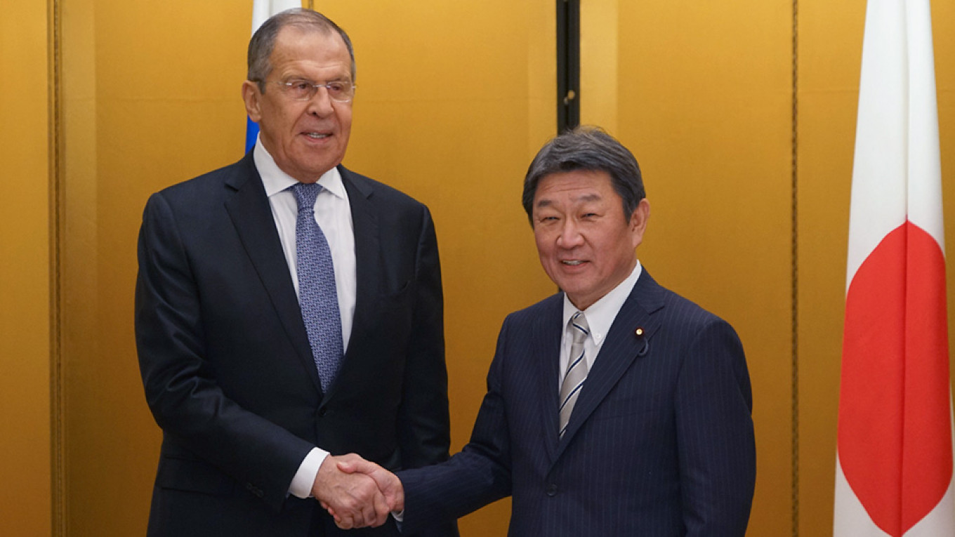 
					Sergei Lavrov and Toshimitsu Motegi					 					Russian Foreign Ministry				