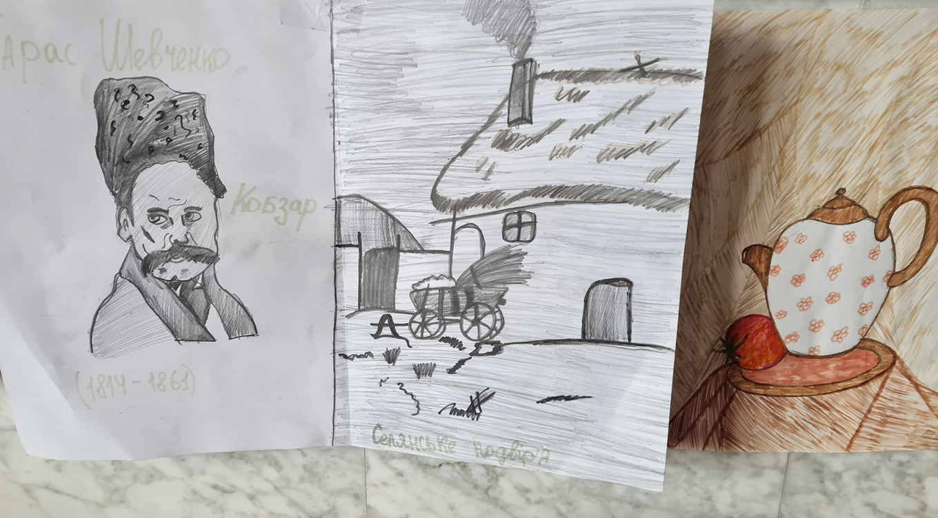 
					Children's drawings from the Lviv train station.					 					Courtesy photo				