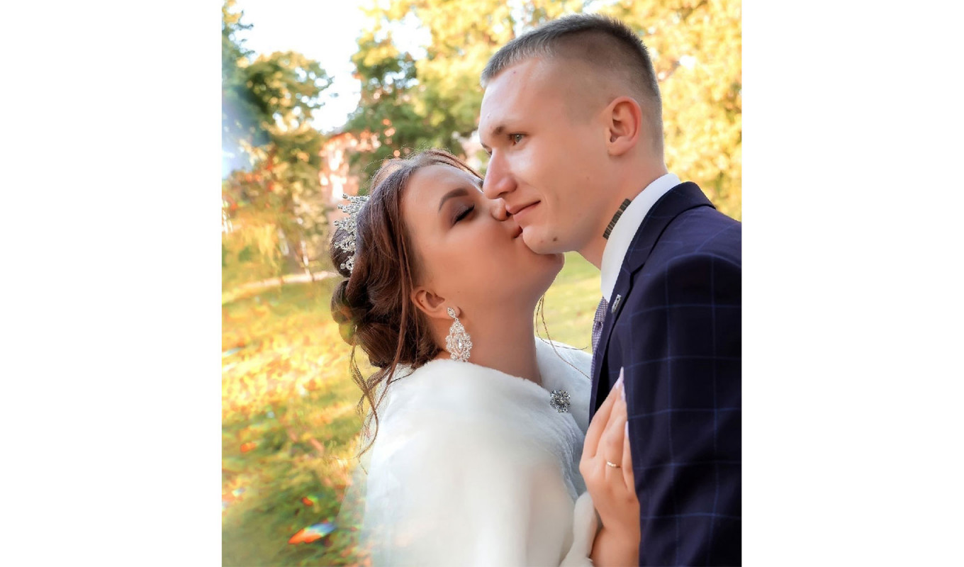 
					Igor and Yulia Ivkin on their wedding day.					 					Family archive				