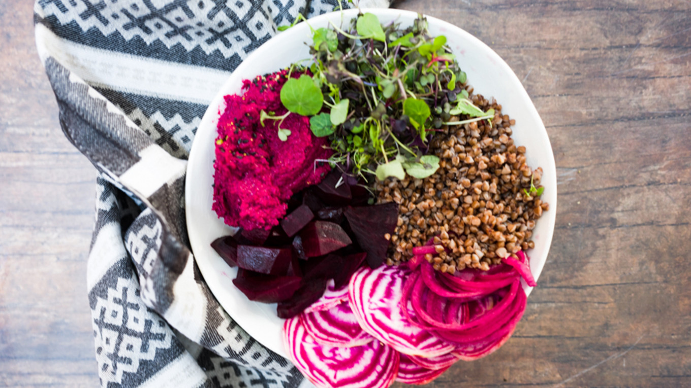 
					Add hummus to a grain bowl for a healthy lunch.					 					Jennifer Eremeeva / MT				