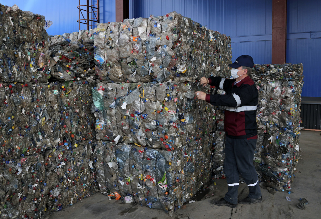 Less Than 7 of Russia's Waste Is Recycled Official Analysis The Moscow Times