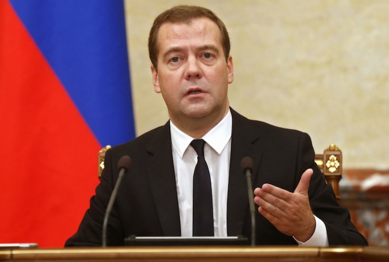 Medvedev Hopes For Peace From New Ukraine Metropolitan