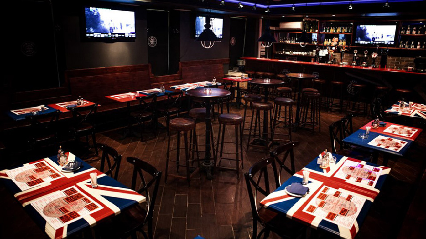 
										 					Union Jack Pub				