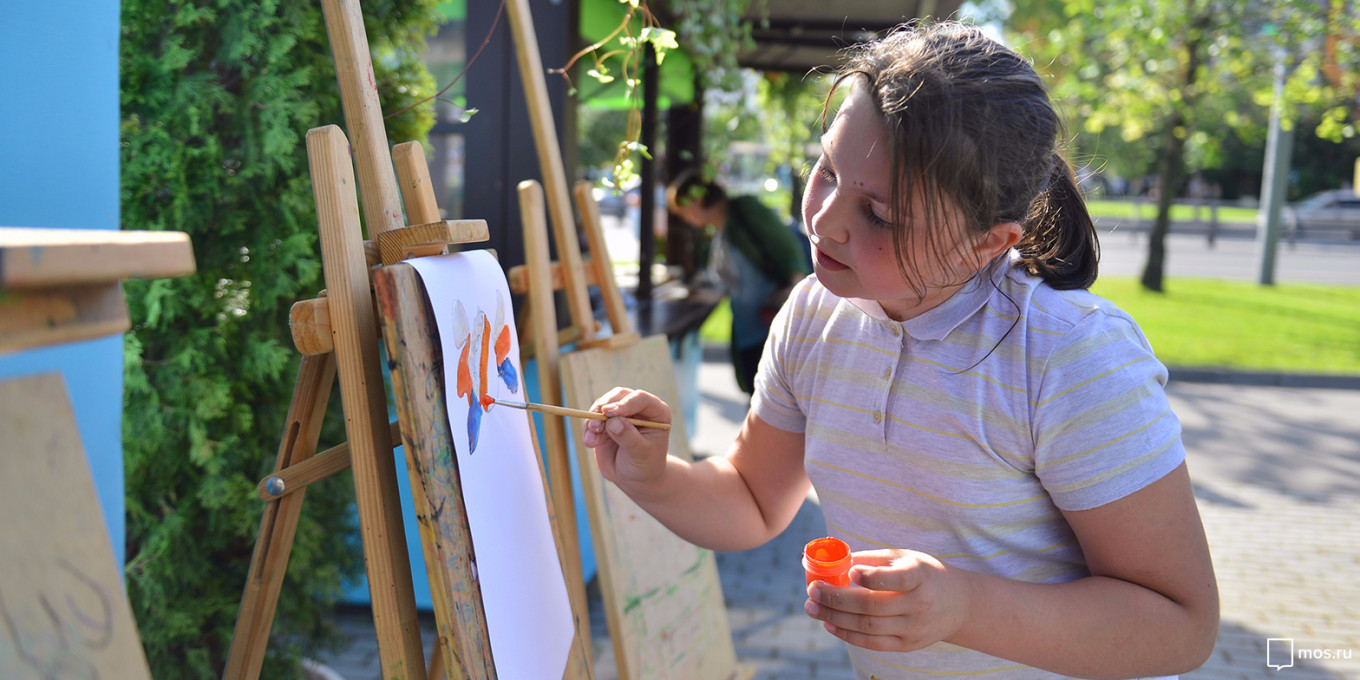 Berbagai tempat di seluruh kota akan membantu seniman kecil melatih keterampilan mereka.  mos.ru
