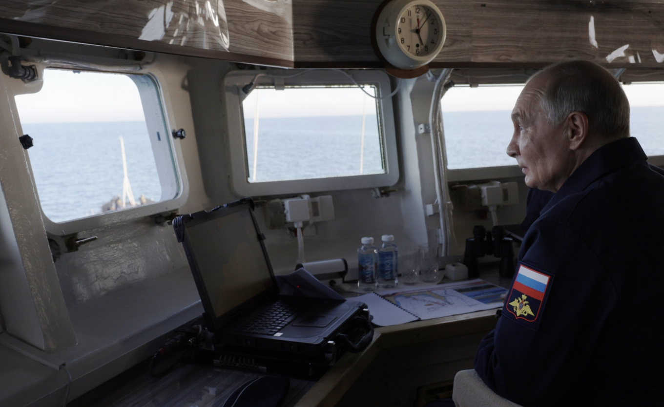 

					Putin overseeing naval exercises of the Russian Pacific Fleet off the coast of Sakhalin. 					 					Kremlin.ru				
