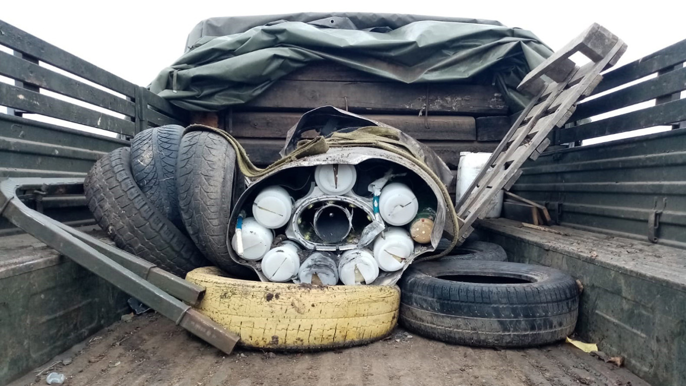 
					Removal of remains of a Russian missile Iskander K, which has fallen in Zaporizhzhia.					 					National Police of Ukraine				