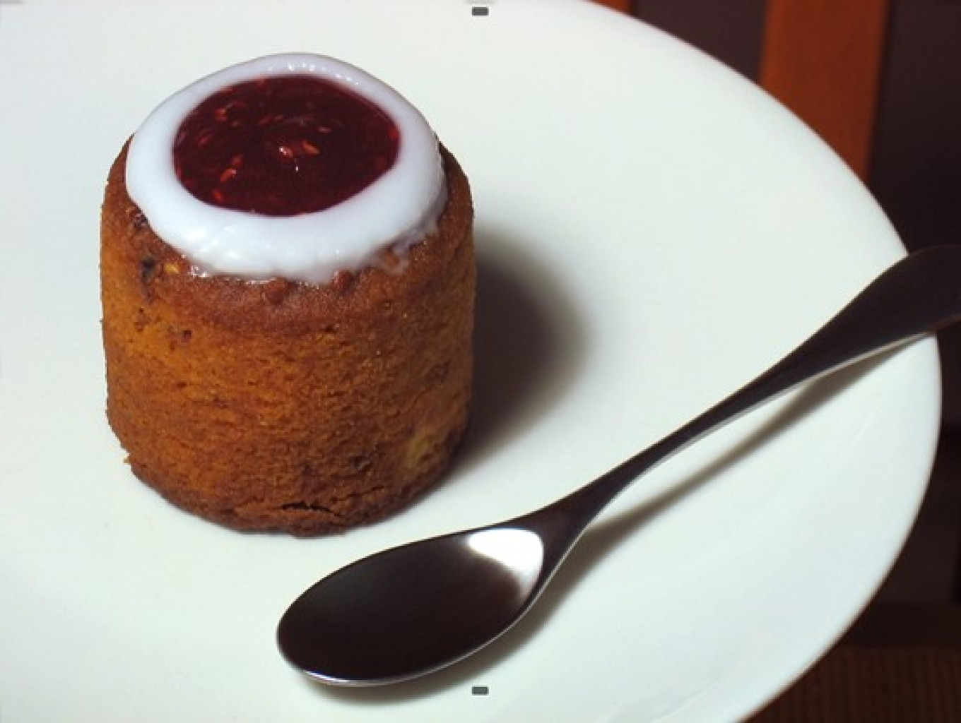 
					 Runeberg cake (Runebergintorttu). 					 					Wikimedia Commons				