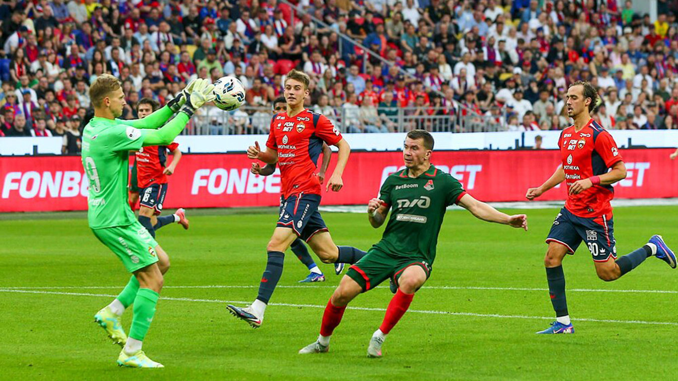 
					Football match between the Moscow clubs CSKA and Lokomotiv.					 					Sergei Vedyashkin / Moskva News Agency				