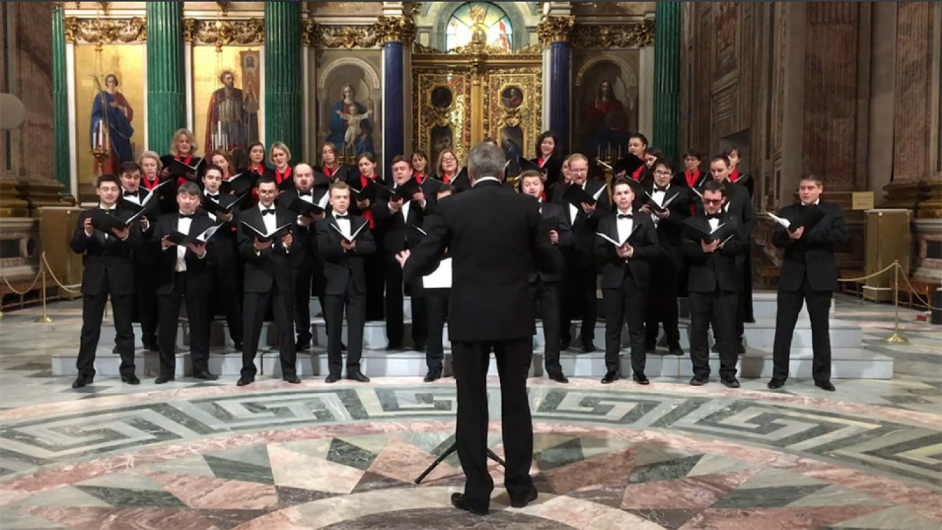 Russian Choir Sings About Nuking D.C. on Patriotic Holiday in Cathedral ...