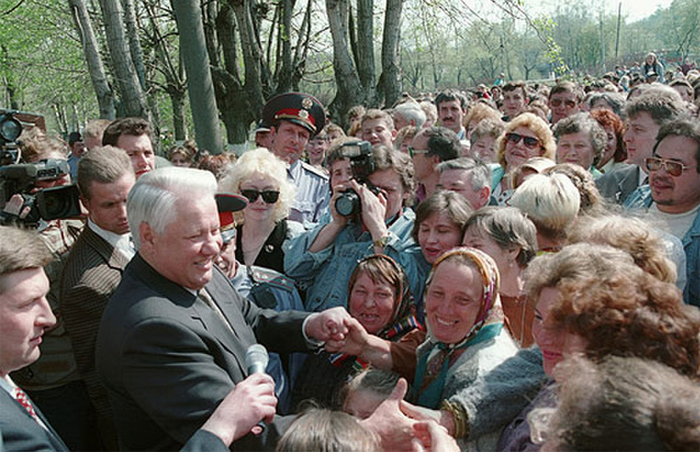 
					Election trip of Russian President Boris Yeltsin to Moscow region in May 1996.					 					kremlin.ru				