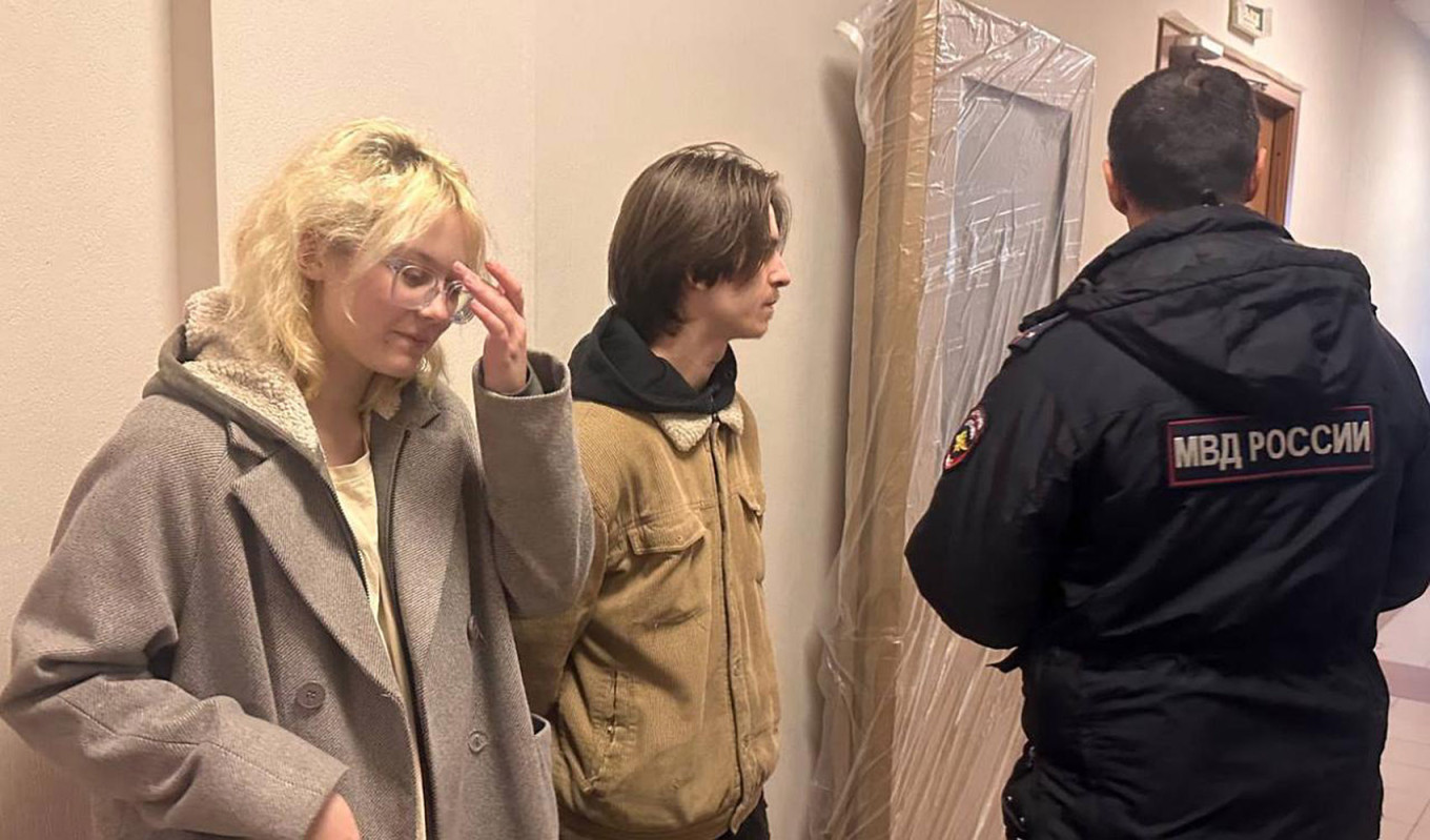 
					Diana Loginova and Alexander Orlov.					 					SOTAvision				