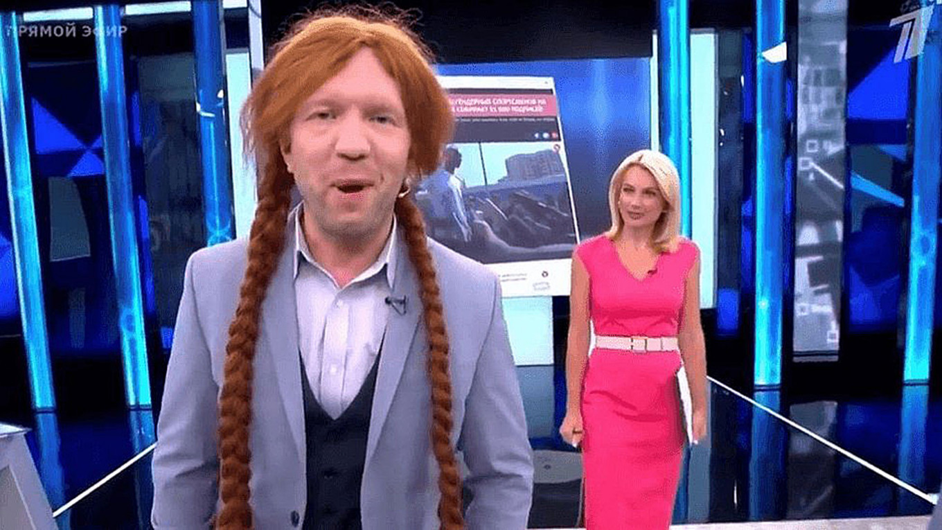 
					A host mocked transgender people.					 					Video screen grab. Channel One				