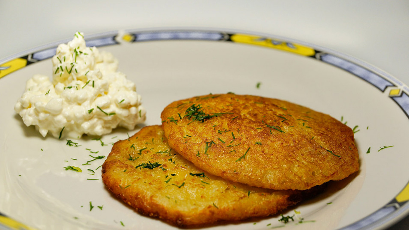 
					Delicious latkes					 					Pixabay				