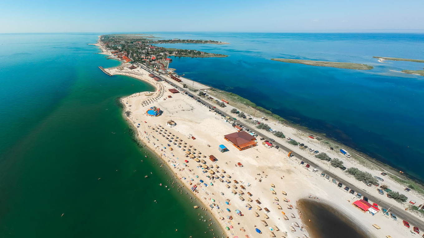 The beach in Berdiansk. blog.pokupon.ua