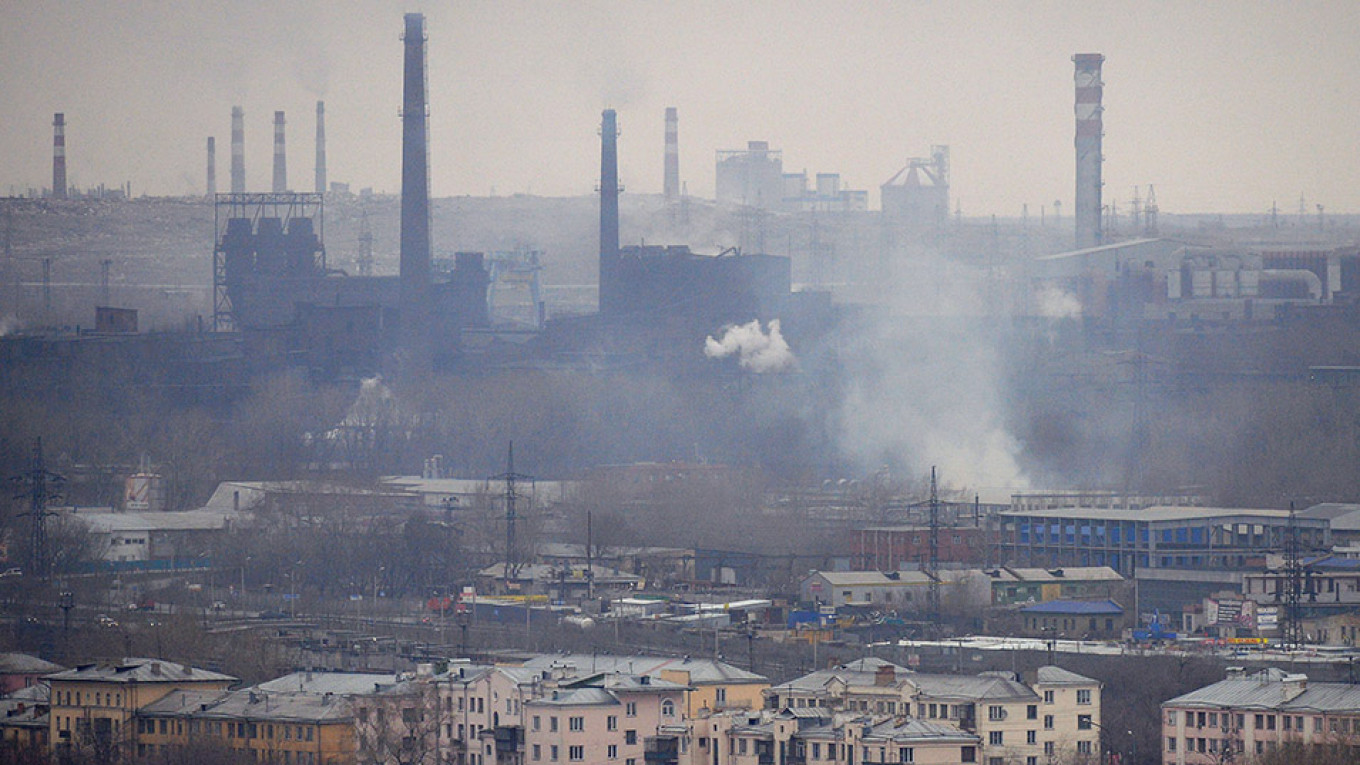 Russia’s Climate Policy Among World’s Worst, Study Says The Moscow Times