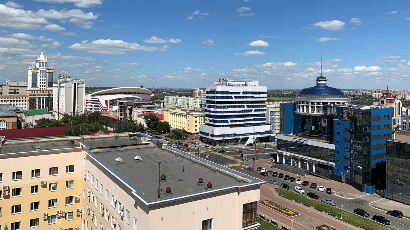 Cakrawala Saransk.  Sekitar 300.000 orang tinggal di kota ini.  Vyacheslav Bukharov (CC BY-SA 4.0)