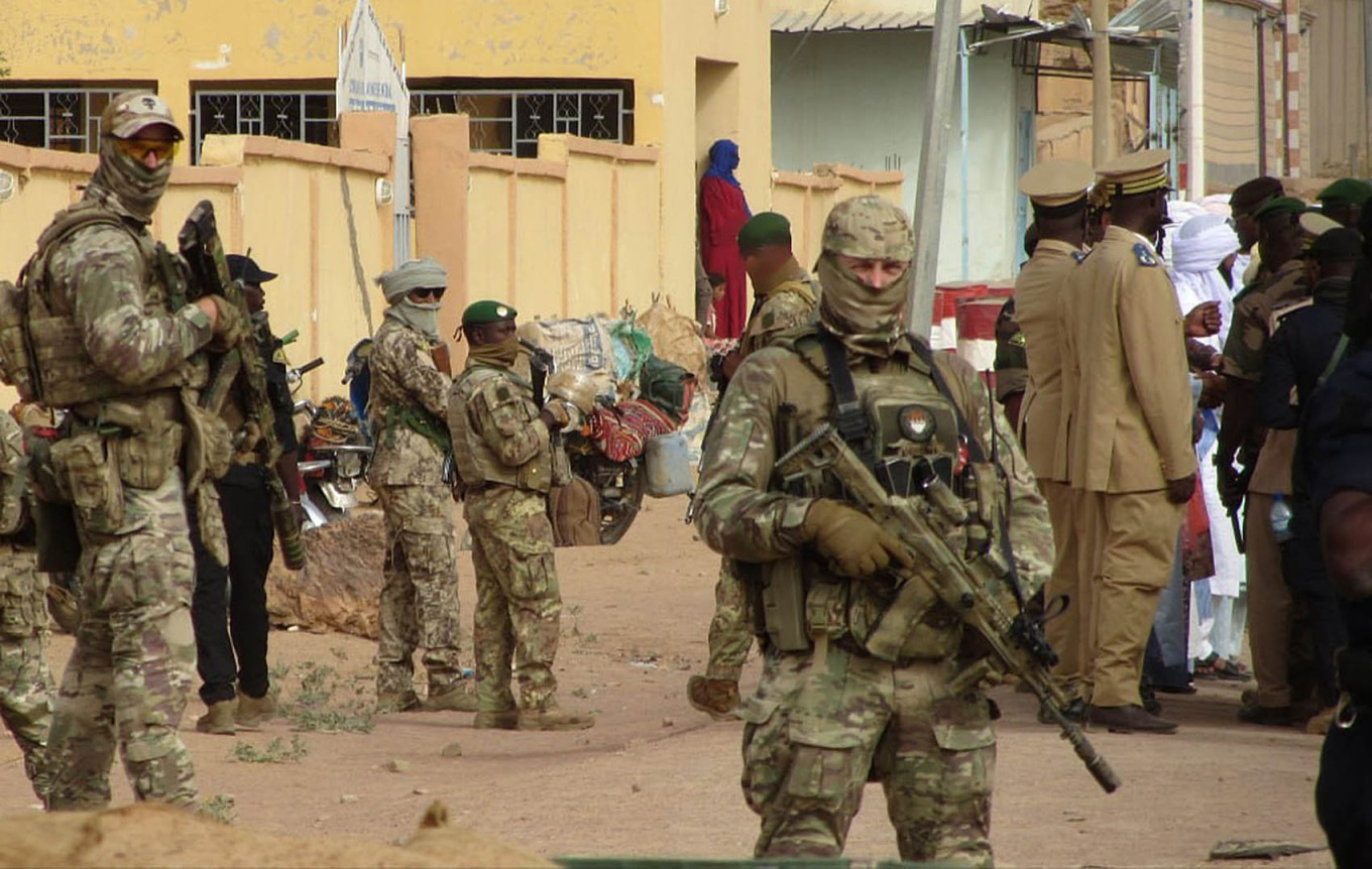 
					Members of the Africa Corps on a street in Mali.					 					African Corps / VK				