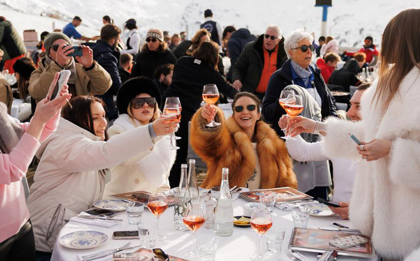 
										 					@rendezvousrussia1 / Telegram				