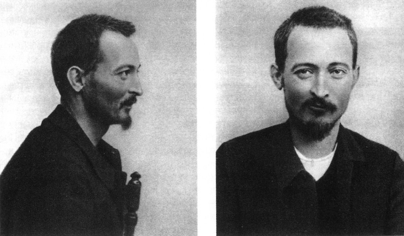 
					Felix Dzerzhinsky in prison					 									