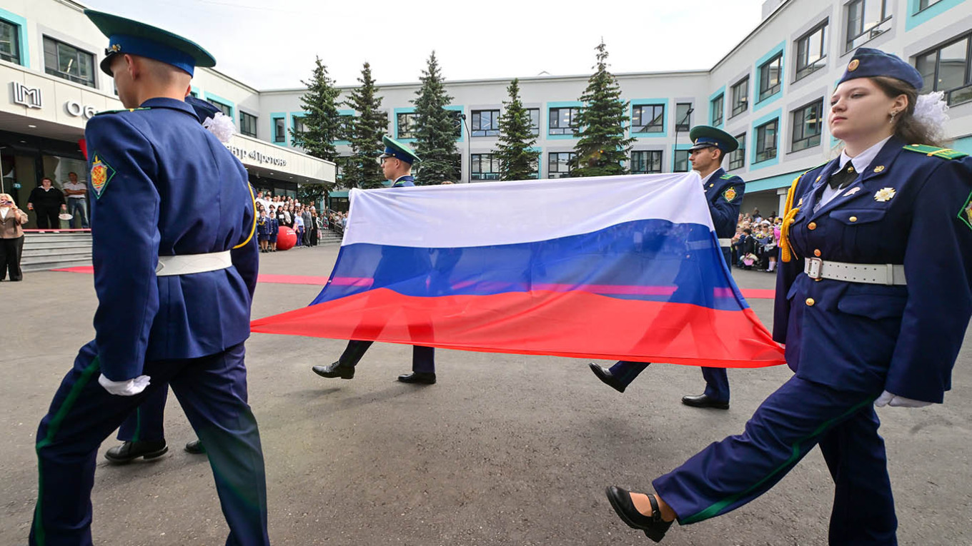 Knowledge Day ceremony in Moscow. Sergei Kiselev / Moskva News Agency