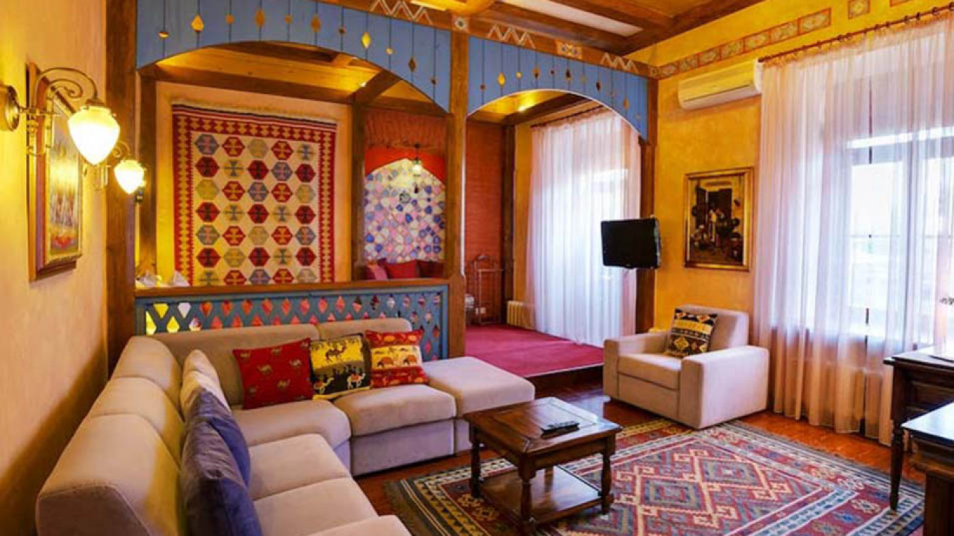 
					Go to sleep in Morocco without leaving St. Petersburg 					 					Courtesy of Alexander House Hotel				