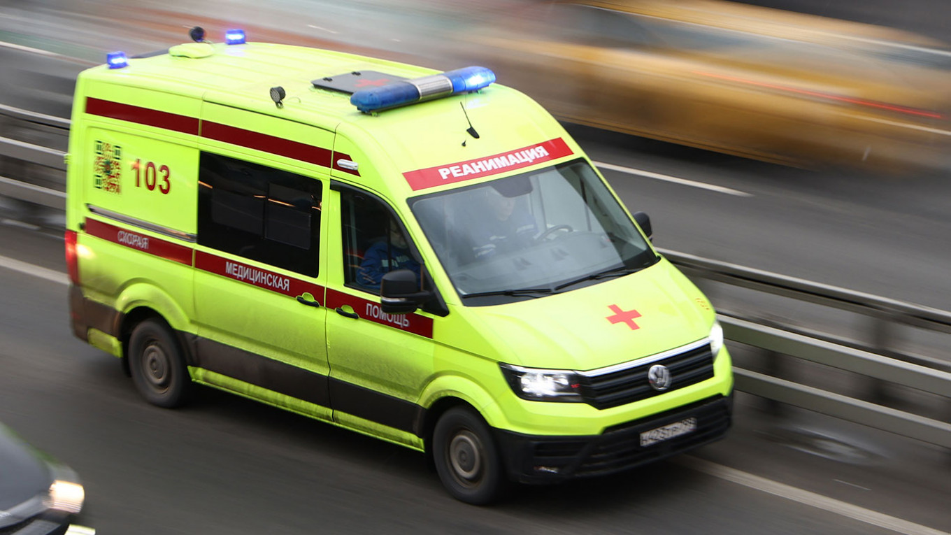 1 Dead, 7 Injured in Russia Military Base Explosion - The Moscow Times