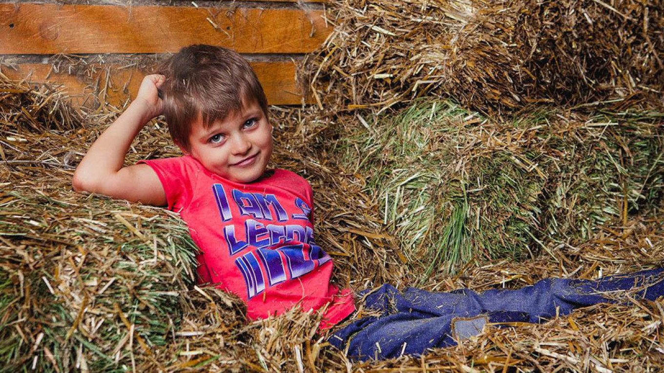 
					Make toys out of hay - or lounge in it - at Nikolin Day Festival					 					nikolindayfest				