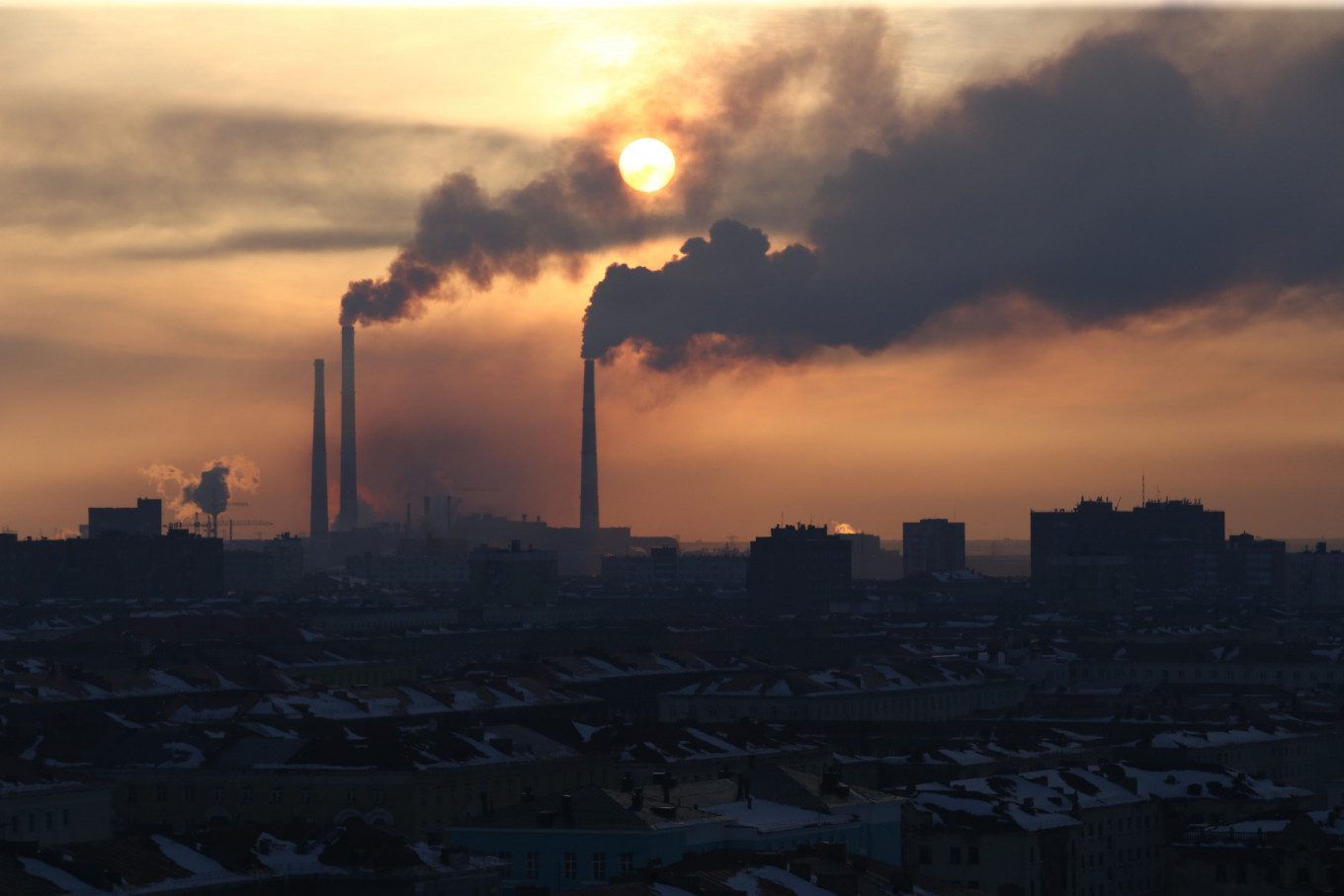 Curb emissions Is Russia Finally Waking Up to Climate Change? - The Moscow Times