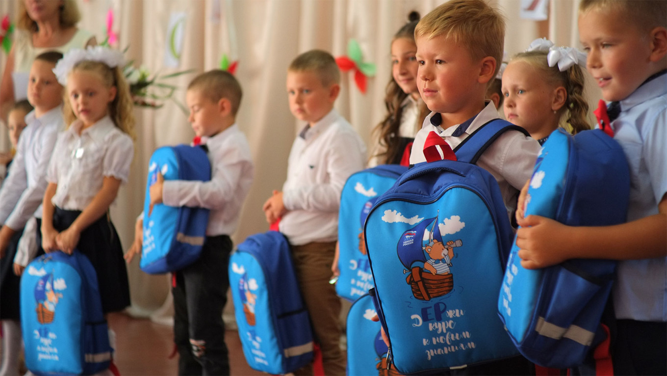 
					The United Russia party presented backpacks to children in several schools on Sept. 1					 					er.ru				