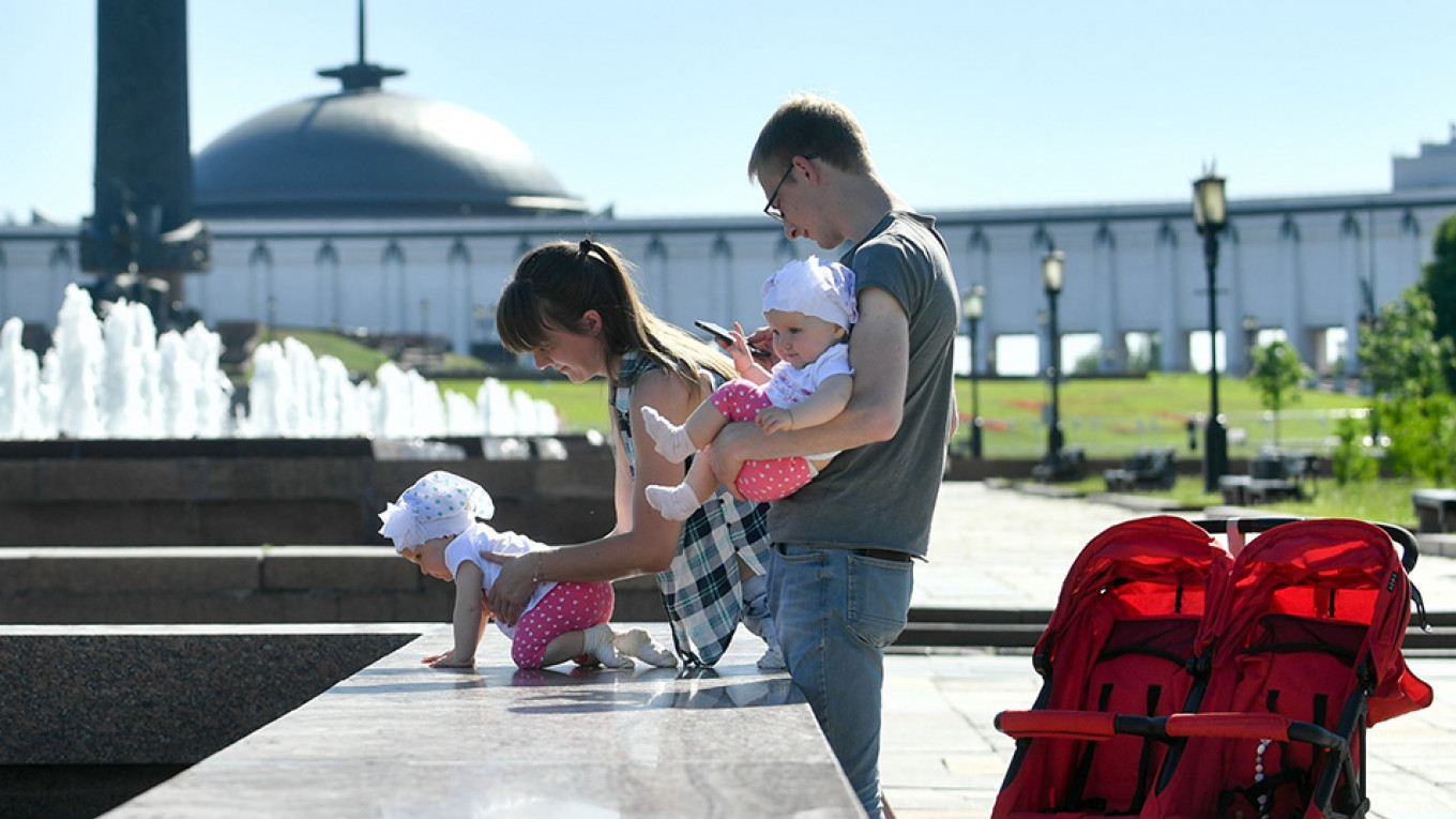 14% of Russians Are Considered Middle Class – Official Data - The