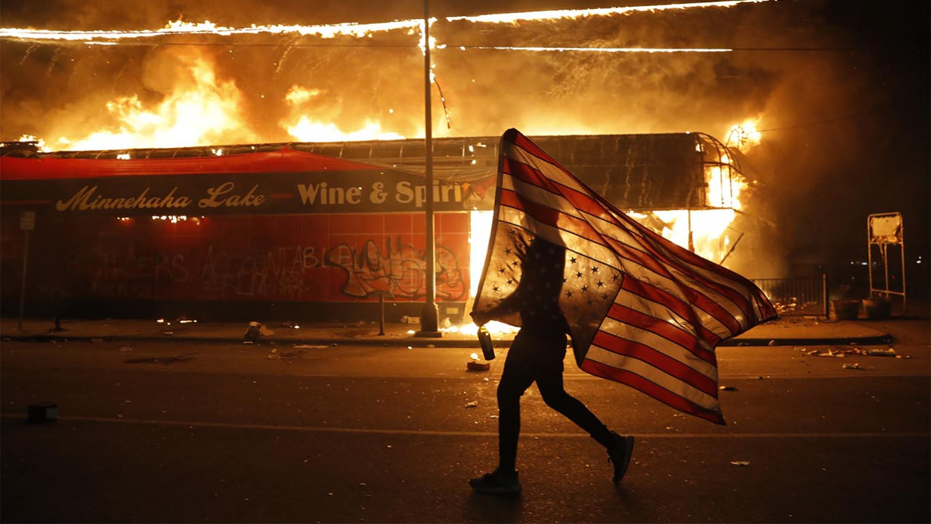 Russia Reacts to U.S. Riots, Claims of Meddling - The