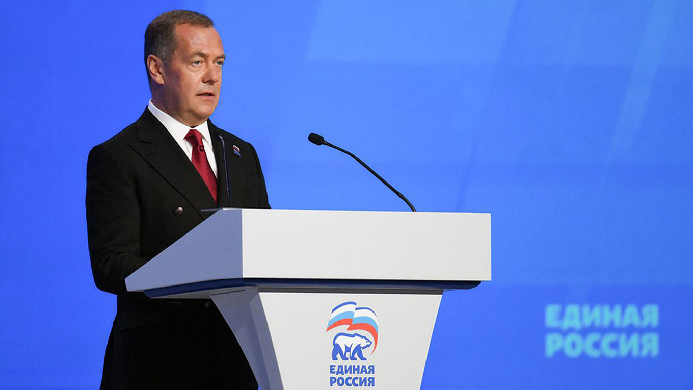 Deputy Security Council Deputy and United Russia leader Dmitry Medvedev. er.ru