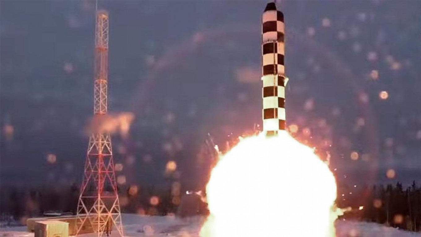 Russia Test Launches Satan-2 Ballistic Missile