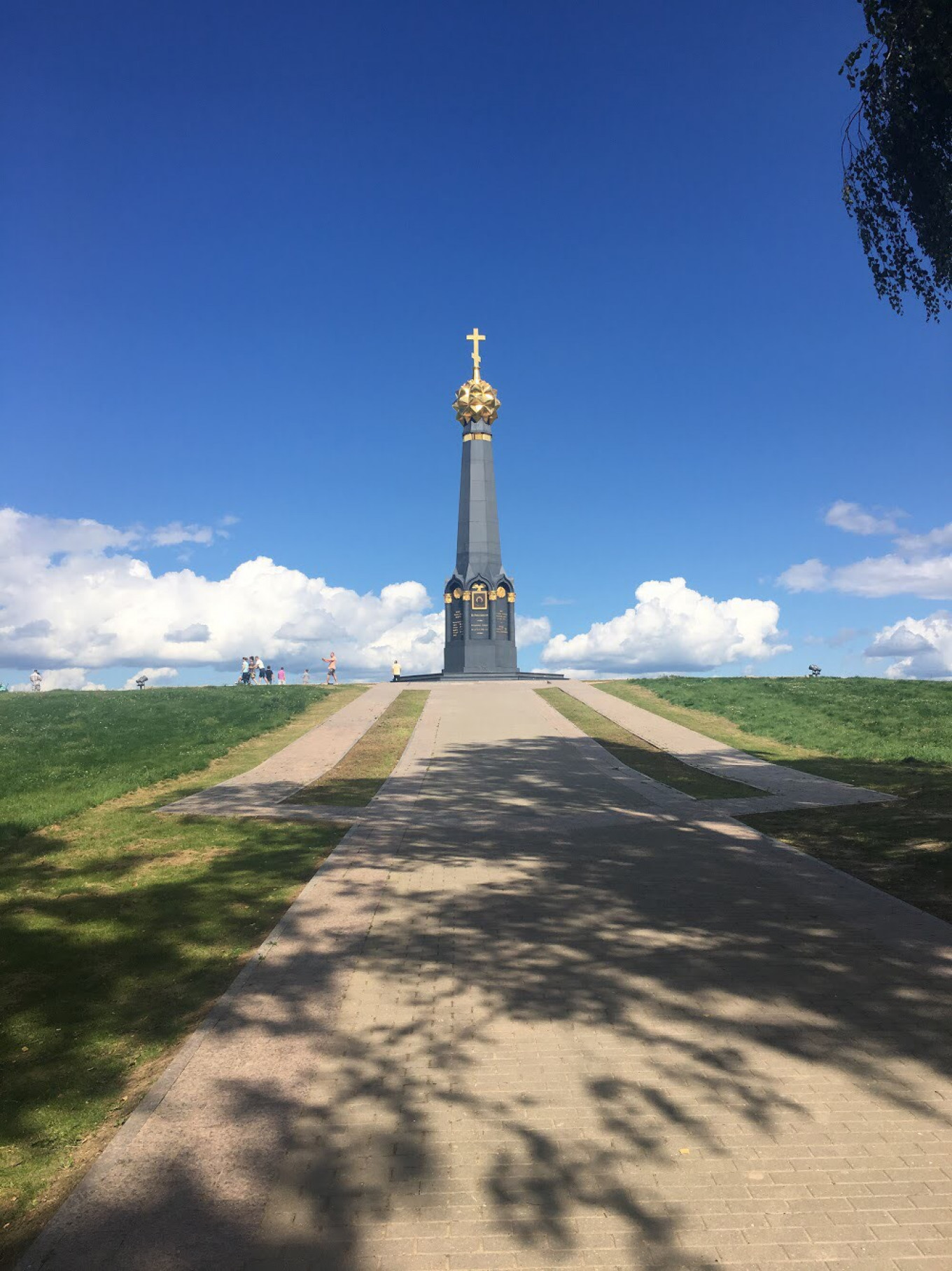 Monumen terpenting bagi pasukan Rusia yang bertempur di sini pada tahun 1812.  Ryan Clemente / MT