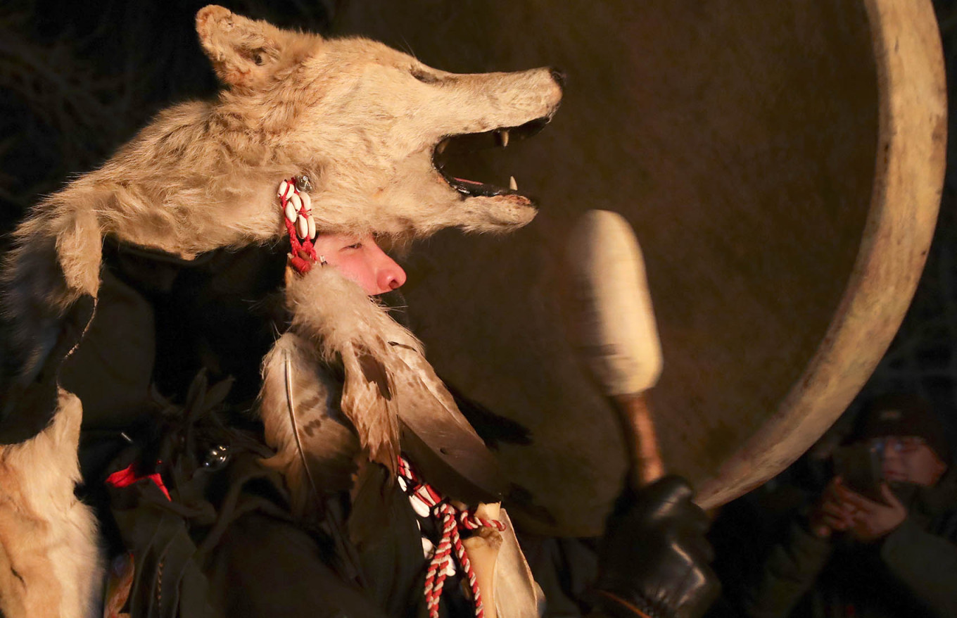 
					A shaman conducts a ritual during the Lunar New Year in the republic of Tyva.					 					Kirill Kukhmar / TASS 				