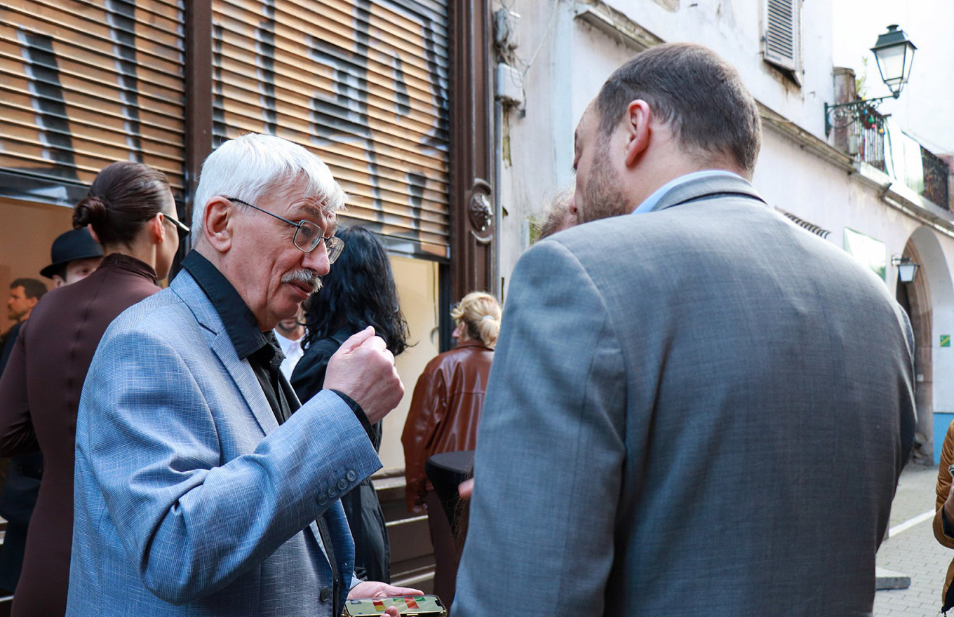 
					Oleg Orlov and Vladimir Kara-Murza.					 					Courtesy Ritsch-Fisch Galerie				