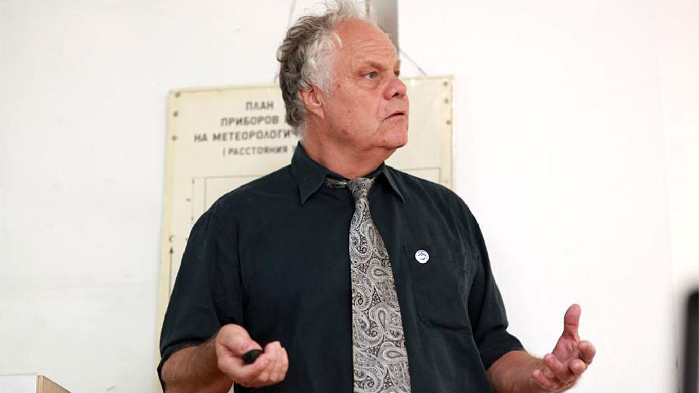 Jean-Michel Claverie, a virologist and emeritus professor at Aix-Marseille University School of Medicine. Svetlana Pavlova / Editorial Board of Corporate Media of NEFU