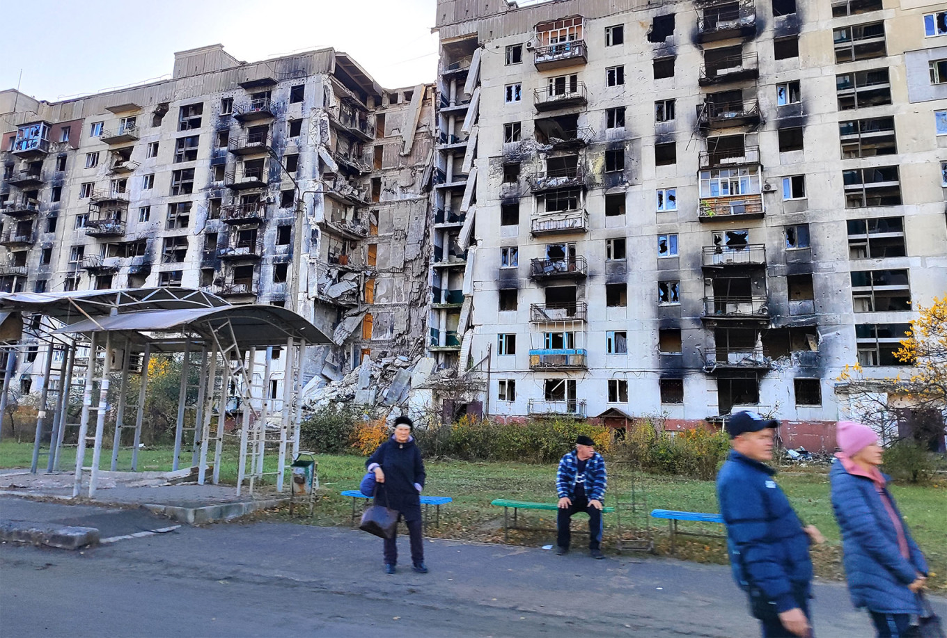 
					Damaged apartment blocks on the outskirts of Sievierodonetsk.					 					MT				