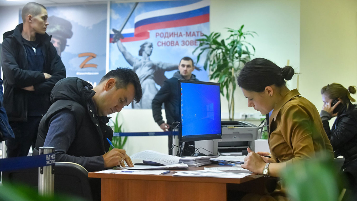 
					Mobilization point in Moscow.					 					Sergei Kiselev / Moskva News Agency				