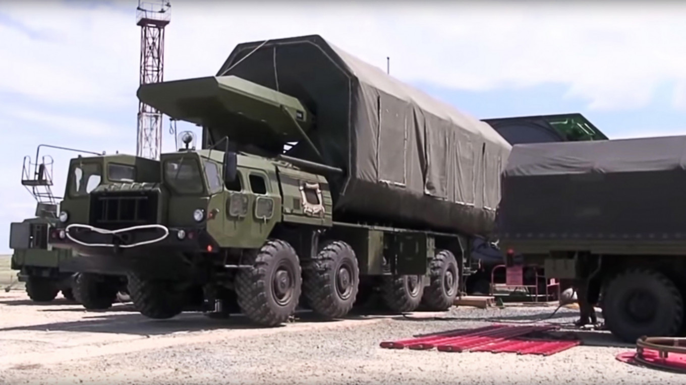 Russia Deploys First Hypersonic Avangard ICBM Missile The Moscow Times