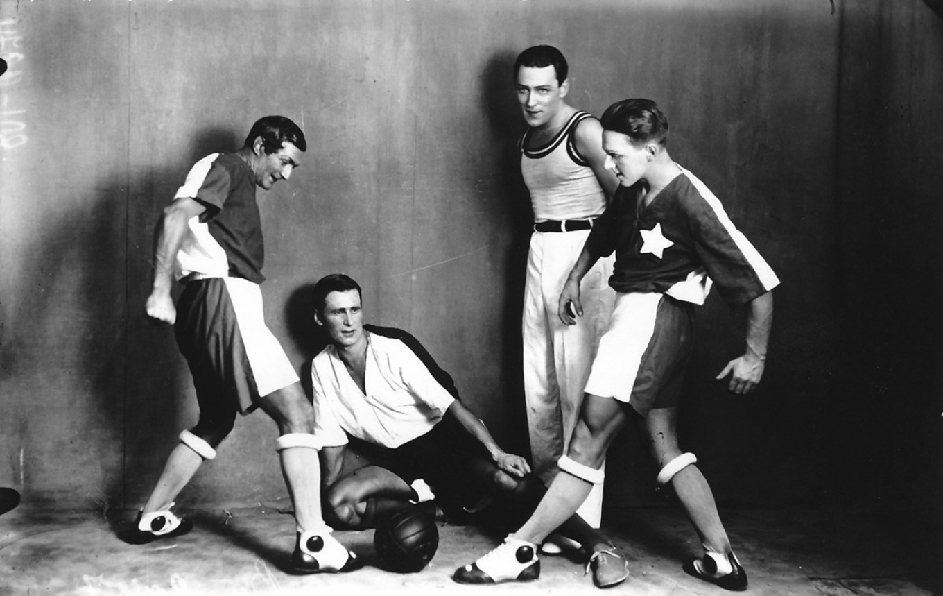 
					The "Football" scene from the ballet "The Golden Age," 1930					 					GATOB				