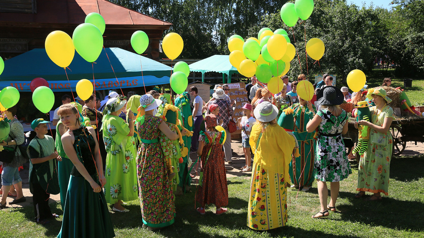 Festival Mentimun Suzdal Jennifer Eremeeva / MT