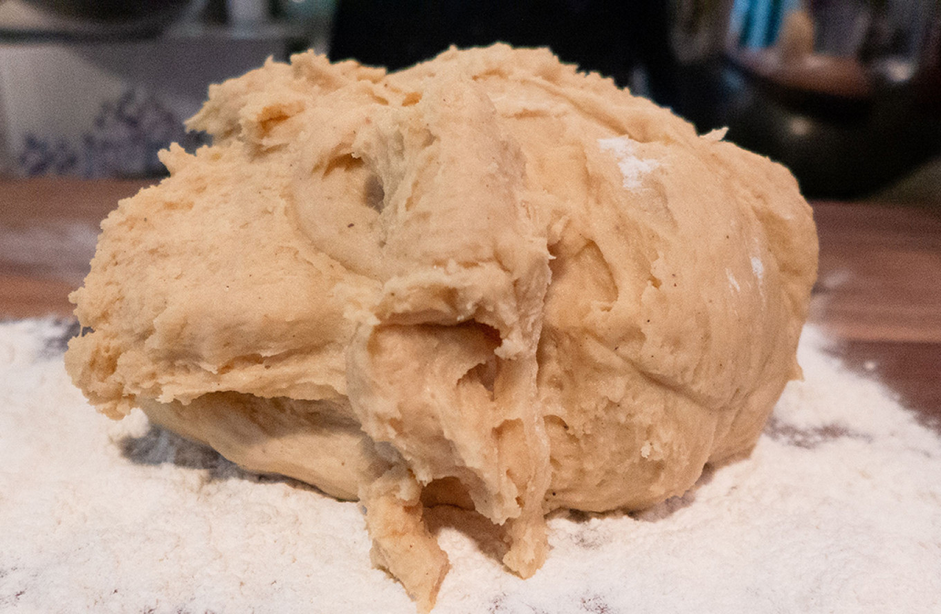 
					The dough needs as much flour as it needs...					 					Jennifer Eremeeva / MT				