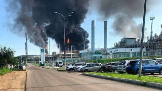 themoscowtimes.com - Ukrainian Drone Attack on Industrial Sites in Saratov Region Kills 1