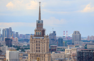 themoscowtimes.com - Moscow Airports Temporarily Suspend Flights Amid Latest Drone Assault